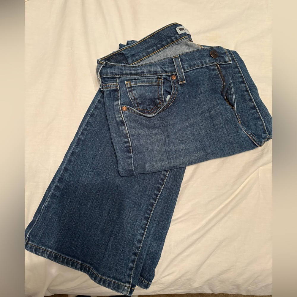 Women’s Jeans